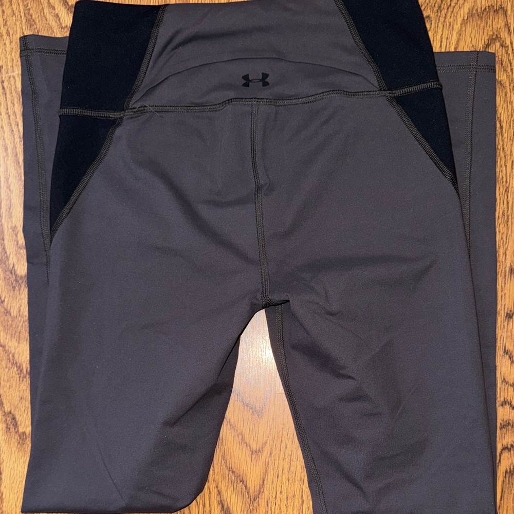 Under Armour Charcoal and Black Leggings